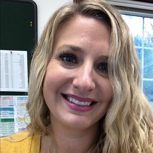 Meet your Posher, Marie